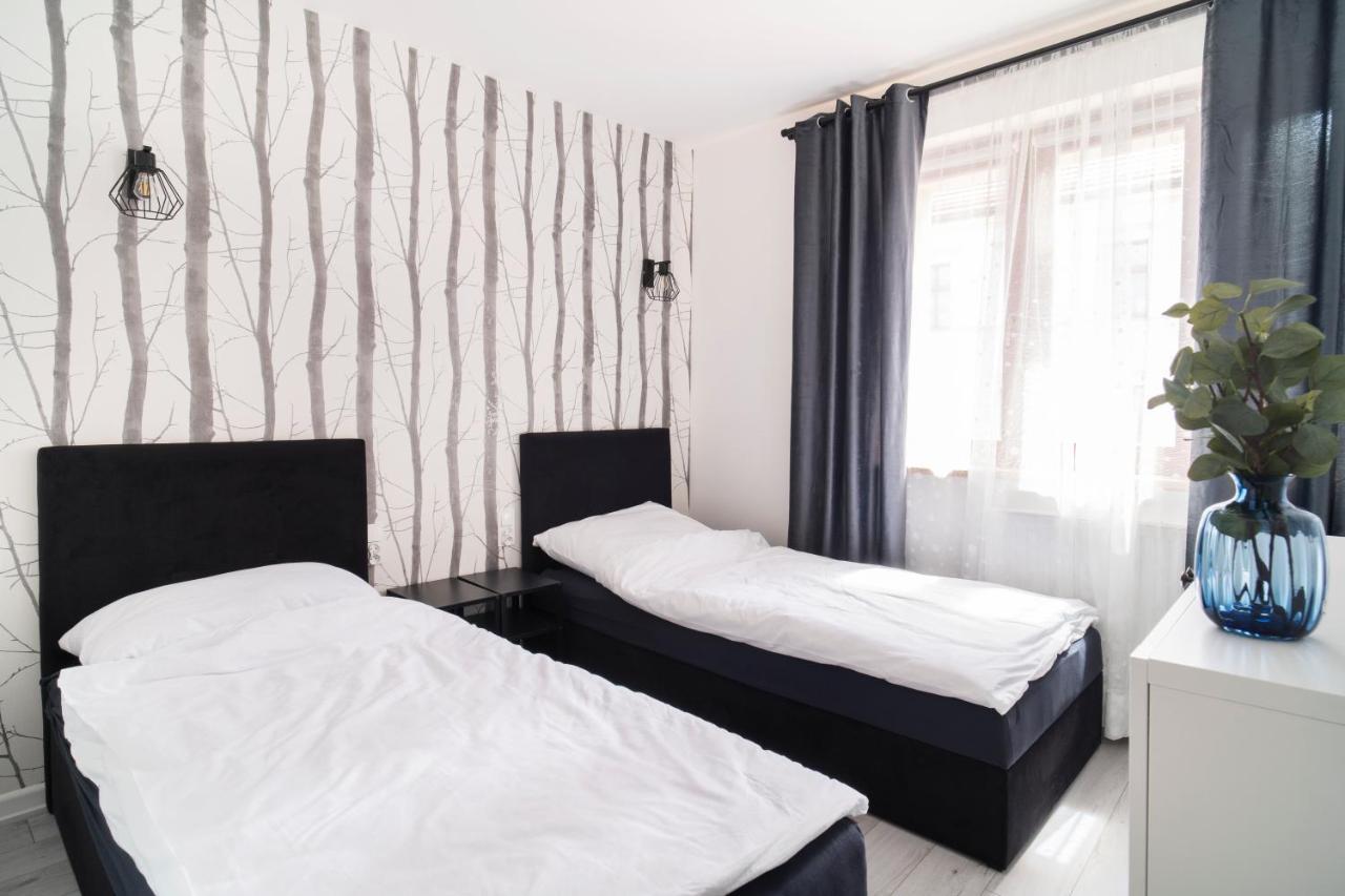 Katedralna Apart'S Legnica Dış mekan fotoğraf